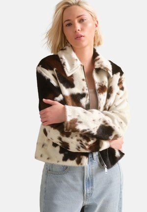 Light jacket - cow print