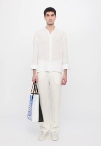 120% Lino MEN PANT - Auduma bikses - milk