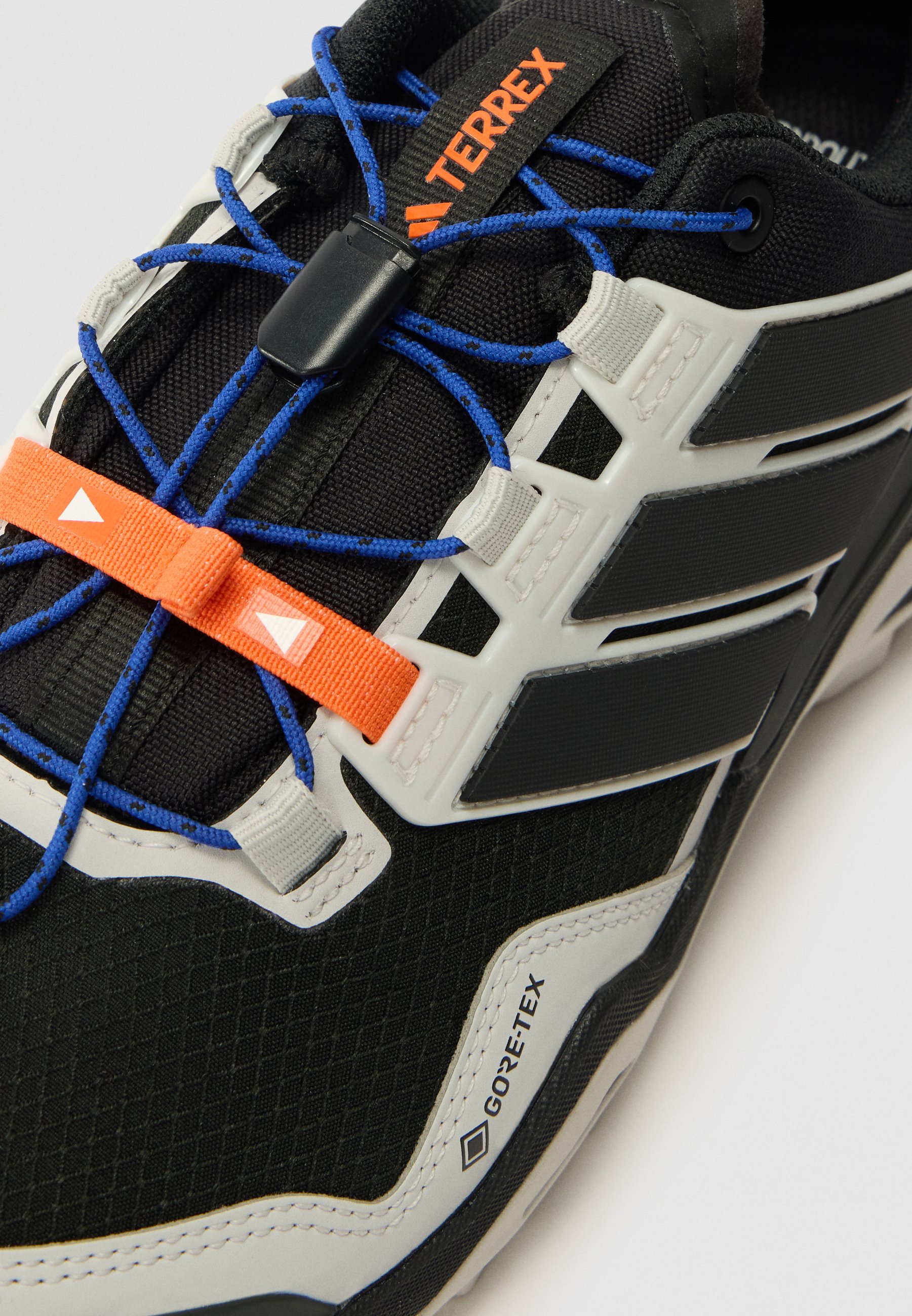 Adidas Terrex SKYCHASER - Hiking shoes - core black/core black/grey  one/black - Zalando.co.uk