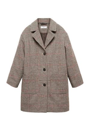 Long manteau à carreaux avec un motif noir et rouge, trois boutons noirs sur le devant, deux grandes poches avant et un large col.