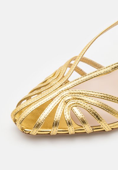 Loeffler Randall LIVVY LATTICE MID HEEL - Sandals - gold