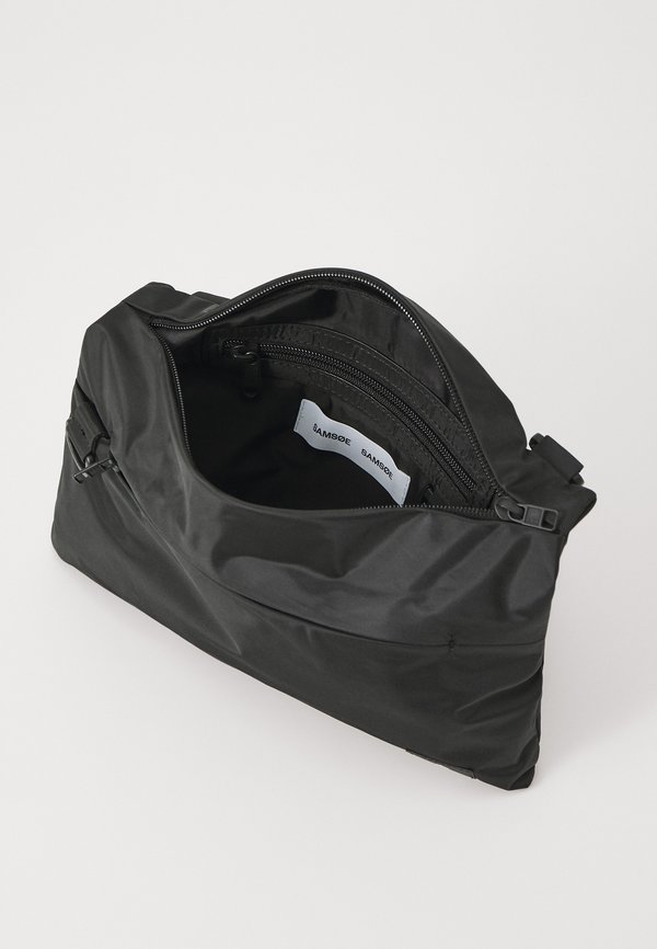 SALUIS CROSSBODY BAG  - Cross body bag3