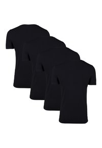 Cuatro camisetas negras de manga corta exhibidas de espaldas. Hechas de algodón, con un diseño sencillo y cuello redondo clásico.