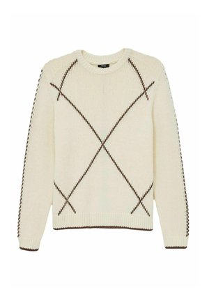 Krémový pletený sveter s okrúhlym výstrihom, zdobený hnedými diagonálnymi pruhmi, ktoré vytvárajú X vzor, a vrstvenými manžetami a spodným okrajom.