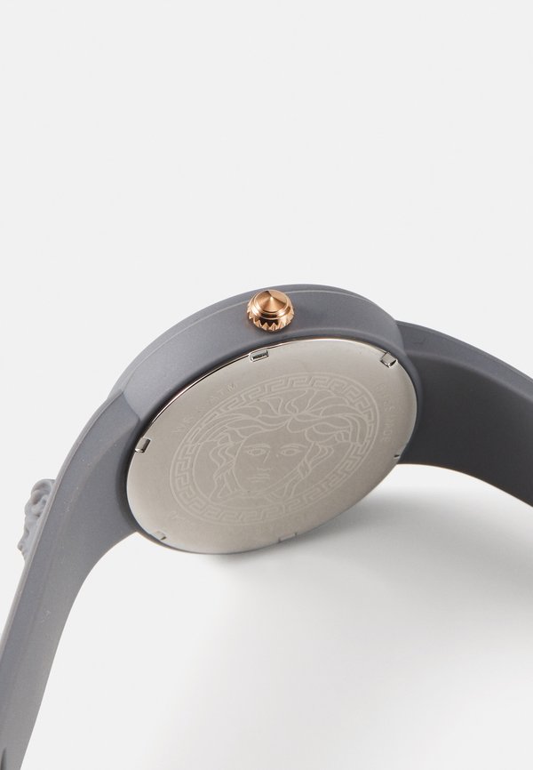 MEDUSA POP SET - Watch3