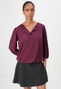TOM TAILOR WITH V-NECK - Bluza - bordeaux red