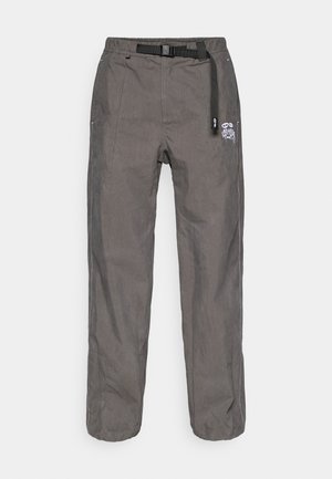 Gray casual pants with an integrated black adjustable belt and white logo graphic on the right thigh.