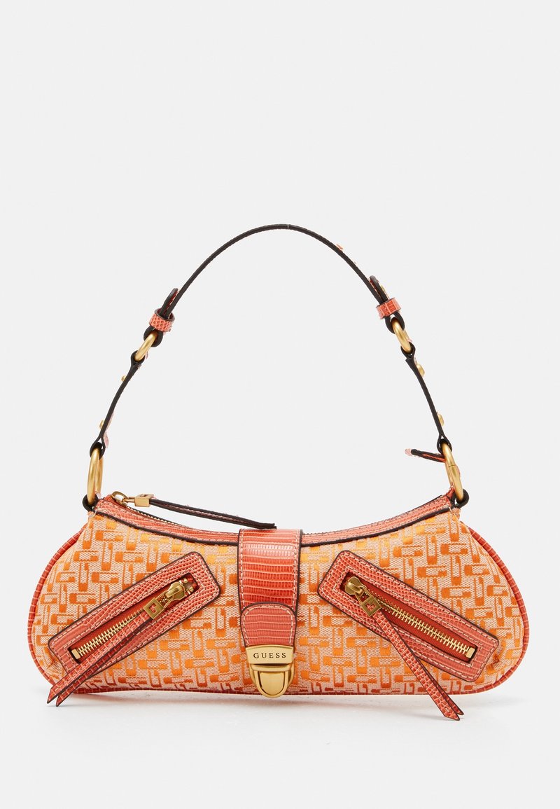 Sac à bandoulière orange à motif avec deux poches avant zippées, ferrures dorées, et une anse en cuir incurvée.