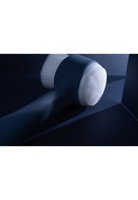 Miniatyrbild 6
