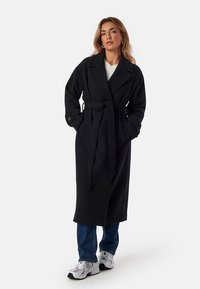 Trenchcoat - black