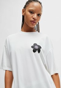 HUGO T-shirts print - white