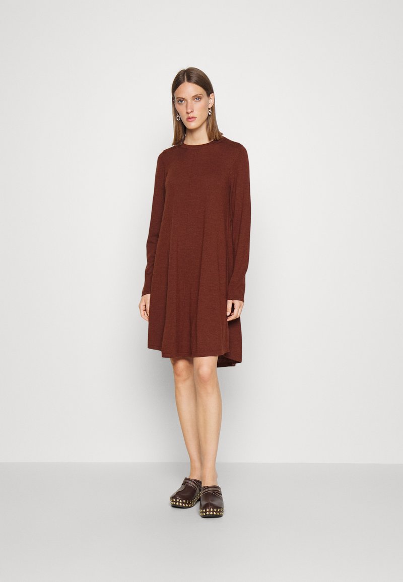 Repeat DRESS MERINO - Vestido de malha - terra