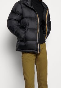K-Way Winterjacke - black