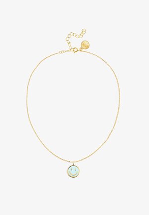Goldkette mit einem Smiley-Anhänger; der Anhänger hat einen hellblauen Hintergrund und schwarze Lächeldetails; mit verstellbarem Verschluss.