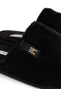 Tommy Hilfiger COMFORT HOME SLIPPER - Domácí obuv - black