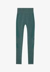 7/8 LENGTH HIGH RISE SEAMLESS LEGGINGS WITH CONTRAST PANEL - Leggings - mint