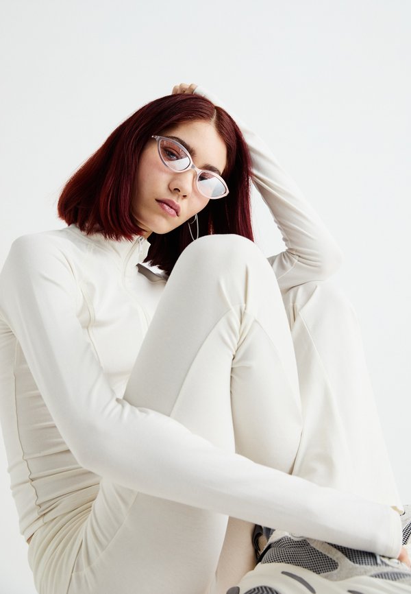 SOFT TOUCH ZIP JACKET - Training jacket - tofu3