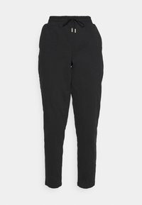 Czarne dresowe spodnie z elastycznym paskiem w talii, regulowanym sznurkiem, bocznymi kieszeniami i zwężanymi nogawkami. Wykonane z miękkiego, lekkiego materiału.