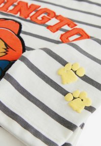 Next BEAR  STRIPED - REGULAR FIT - Pikkade varrukatega topp - white