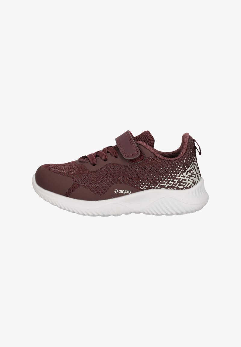 Bordeaux-farbener Sportschuh mit Mesh-Obermaterial, Gummisohle und Klettverschluss. Mit einem strukturierten Design und weißen Akzenten an der Ferse.