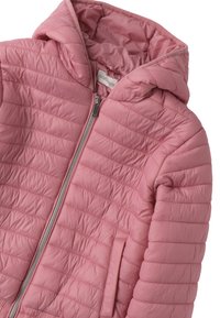 Roze gewatteerde jas met capuchon, voorkant met rits en zijzakken, ontworpen voor warmte en casual draagcomfort.