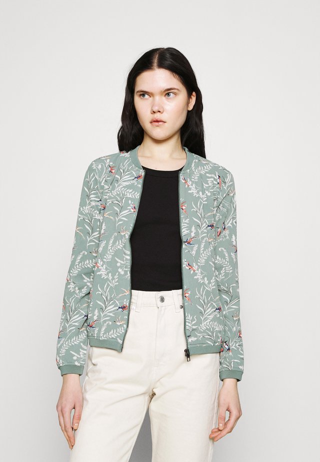 ONLNOVA LUX JACKET - Bomberjacke - chinois green