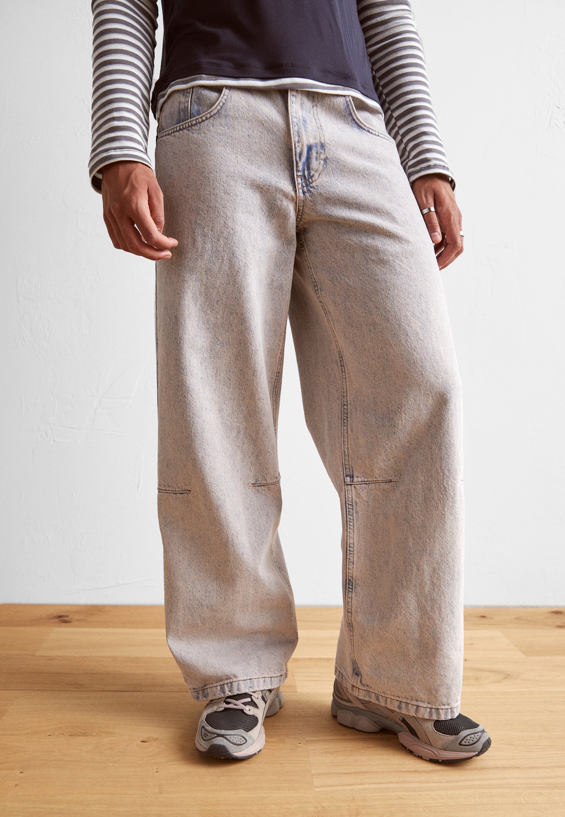 Jaded London COLOSSUS - Relaxed fit jeans - pink acid/pink 