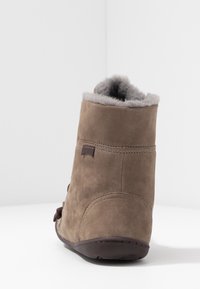 Camper Bottines à lacets - taupe