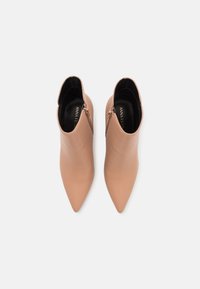 Anna Field Wide Fit Ankle boot