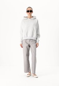 Gina Tricot Petite BASIC ORIGINAL HOODIE - Športni pulover - grey melange