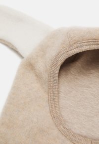 Huttelihut BALACLAVA UNISEX - Kapa - camel melange