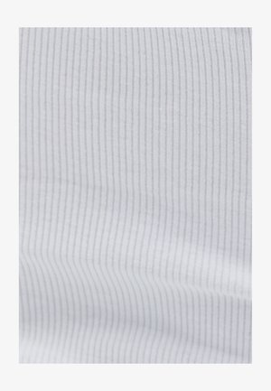 OXXO, SINGLET WITH THIN STRAPS - Top - white