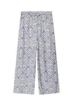 Pantalones blancos de pierna ancha con un patrón geométrico azul, con cintura elástica y textura de tela ligera.