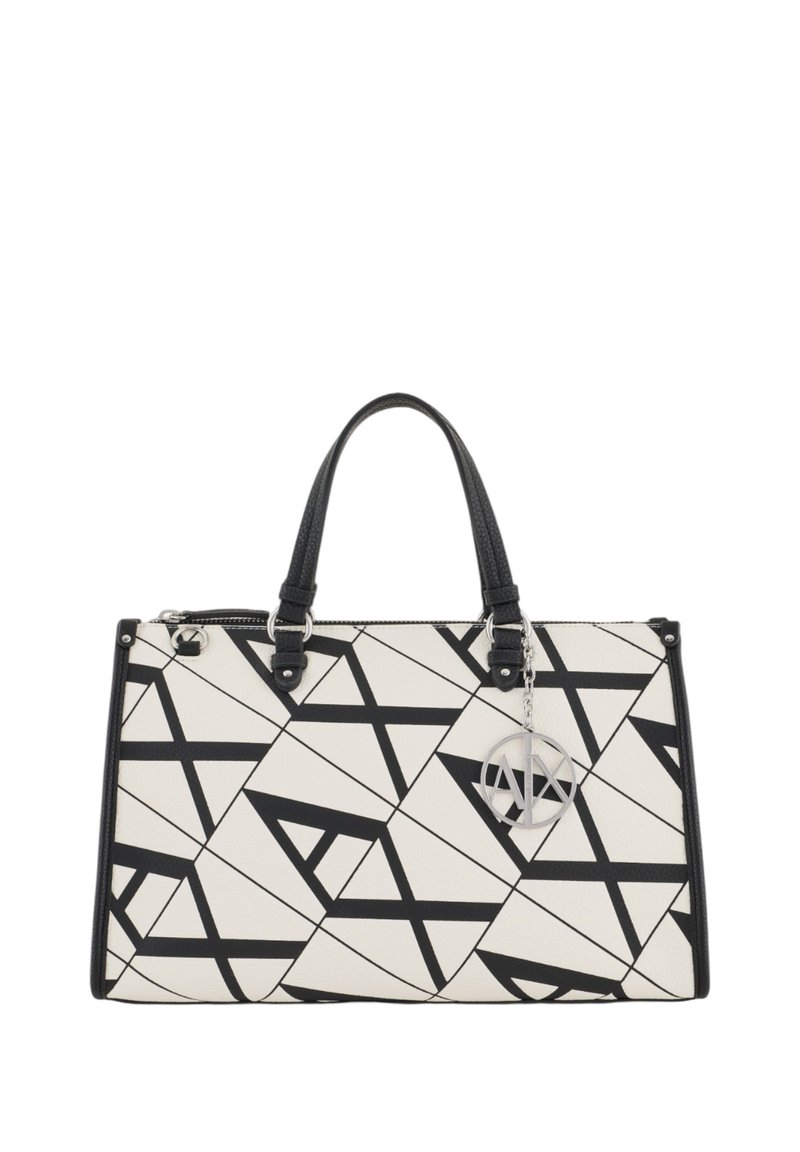 Borsa con motivo geometrico in bianco e nero realizzata in materiale testurizzato, dotata di due manici neri e un accessorio charm logo in argento.