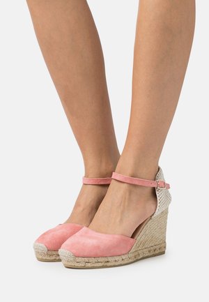 GLOBAL - Sandalias con plataforma - pink