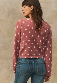 Next REGULAR FIT - PEARL BUTTON - Gilet - brown spot