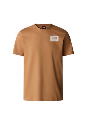 Brun t-shirt med korte ærmer og rund halsudskæring med The North Face-logo på venstre bryst.