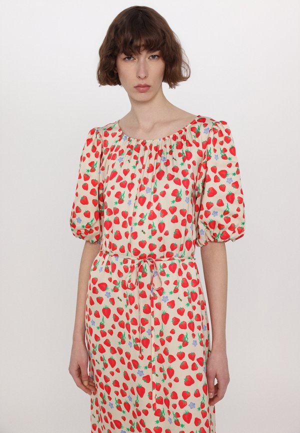 JACQUELINE DRESS - Maxi dress - strawberry4