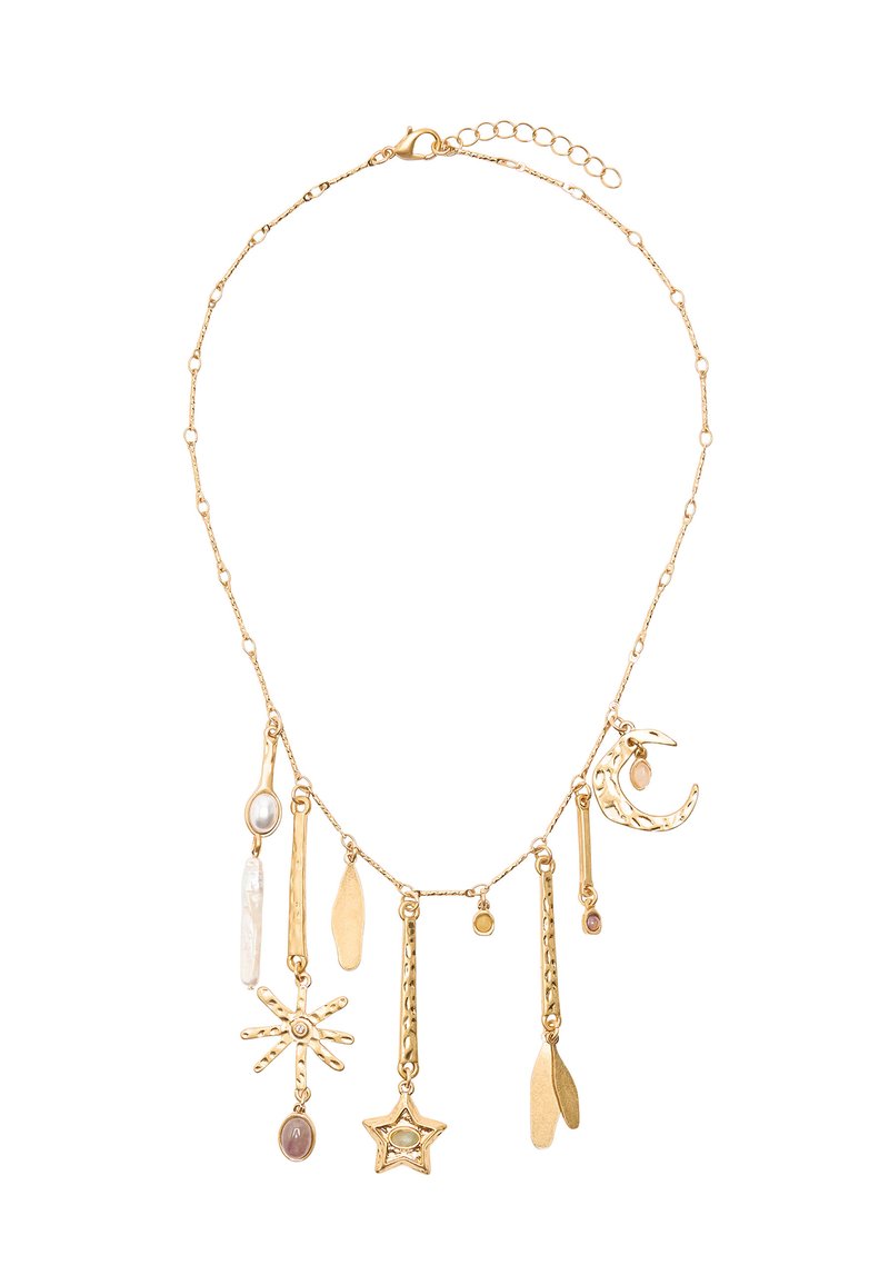 Naszyjnik w odcieniu złota z różnymi charmsami: półksiężyc, gwiazda, pająk oraz kamienie, o teksturowanym i gładkim wykończeniu, z regulowanym łańcuszkiem.