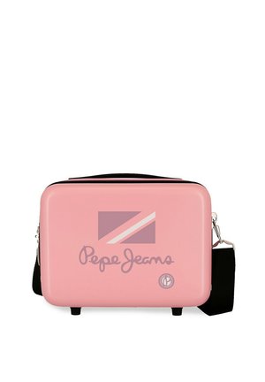 Bolso pequeño rectangular de carcasa dura rosa con correa de hombro negra ajustable y logo de Pepe Jeans en el frente.