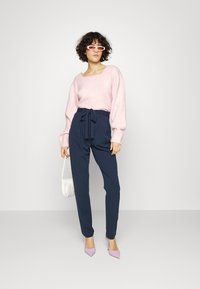JDY JDYTANJA PANT - Calças - black iris