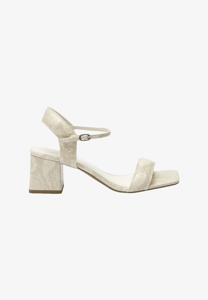 Next SIMPLE - Sandały