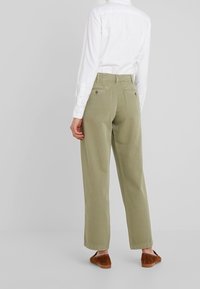 Polo Ralph Lauren Spodnie materiałowe