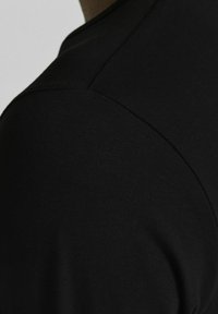Jack & Jones Pikkade varrukatega topp - black