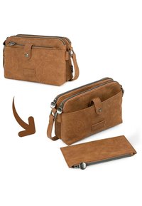 Bolso de ante marrón con patrones de paisley en relieve, compartimentos dobles con cremallera, correa ajustable y una cartera extraíble con cremallera.