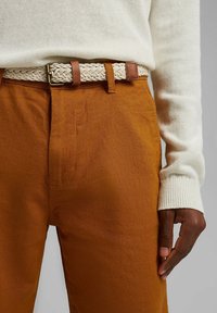 Esprit Short - orange
