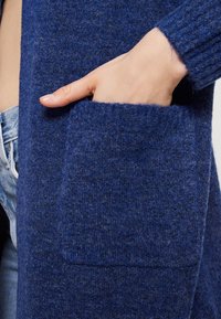 VILA Kofta - royal blue