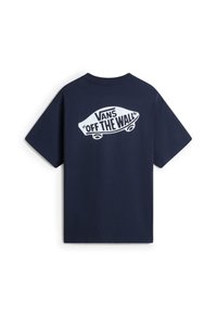 Marineblauwe katoenen t-shirt met een groot wit "VANS 'OFF THE WALL'" logo in de vorm van een skateboard op de achterkant. Korte mouwen, standaard pasvorm.