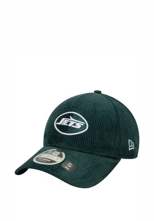 Grüne Corduroy-Baseballmütze mit runder Krone, flachem Schirm und gesticktem Jets-Logo auf der Vorderseite. Beinhaltet ein Größenetikett an der Seite.
