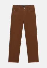 Geselecteerd, pecan nut